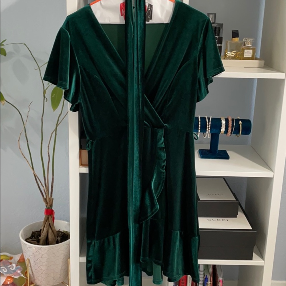 Velvet Green cocktail dress